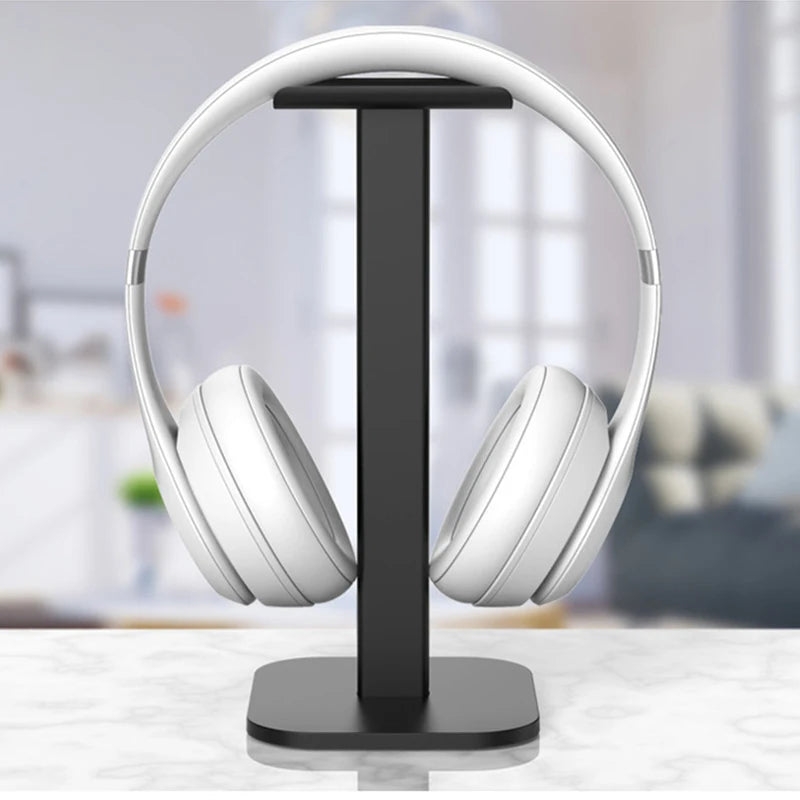 Ergonomic Headset Hanger - RGB Nest