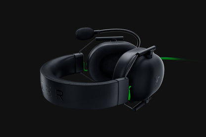 Black gaming headset with Razer logo on a black background